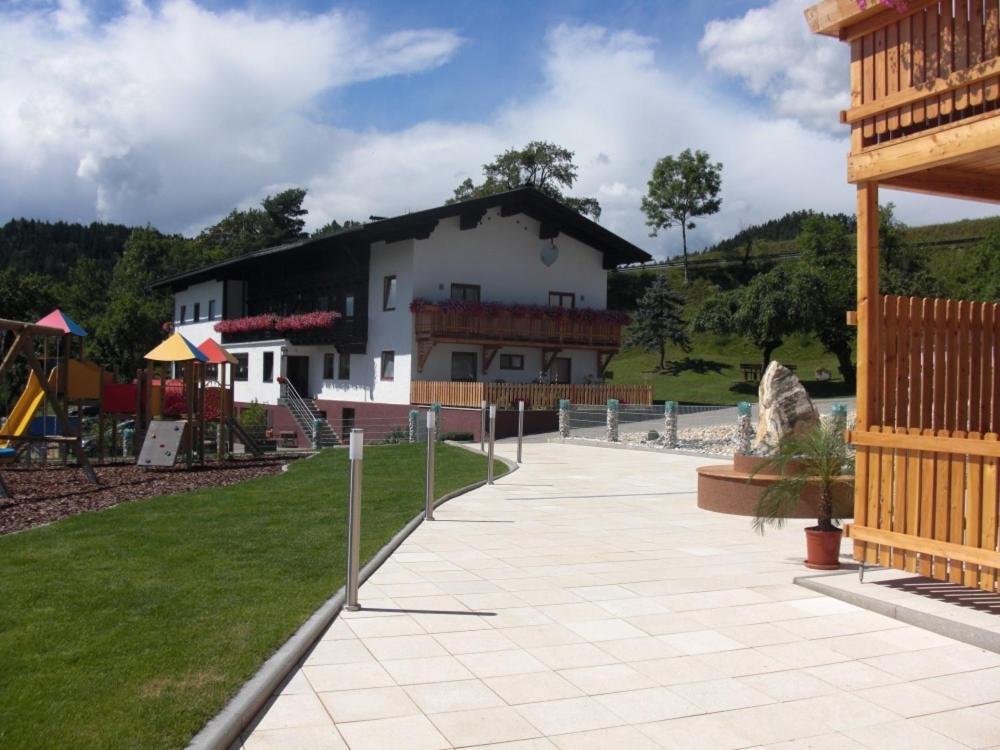 Hotel Panoramadorf Saualpe Eberstein Exteriér fotografie