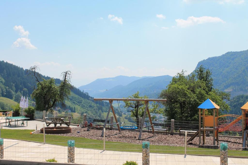 Hotel Panoramadorf Saualpe Eberstein Exteriér fotografie