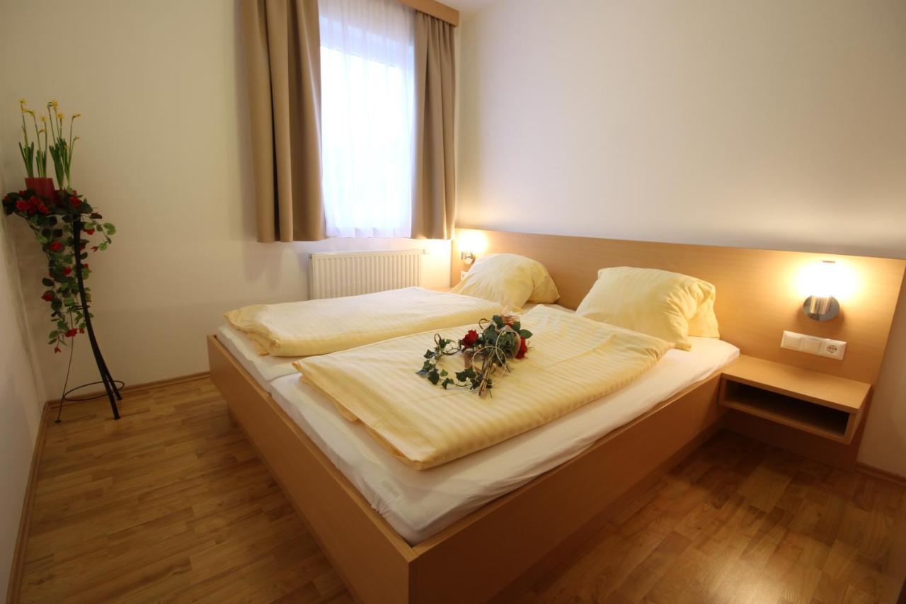 Hotel Panoramadorf Saualpe Eberstein Pokoj fotografie